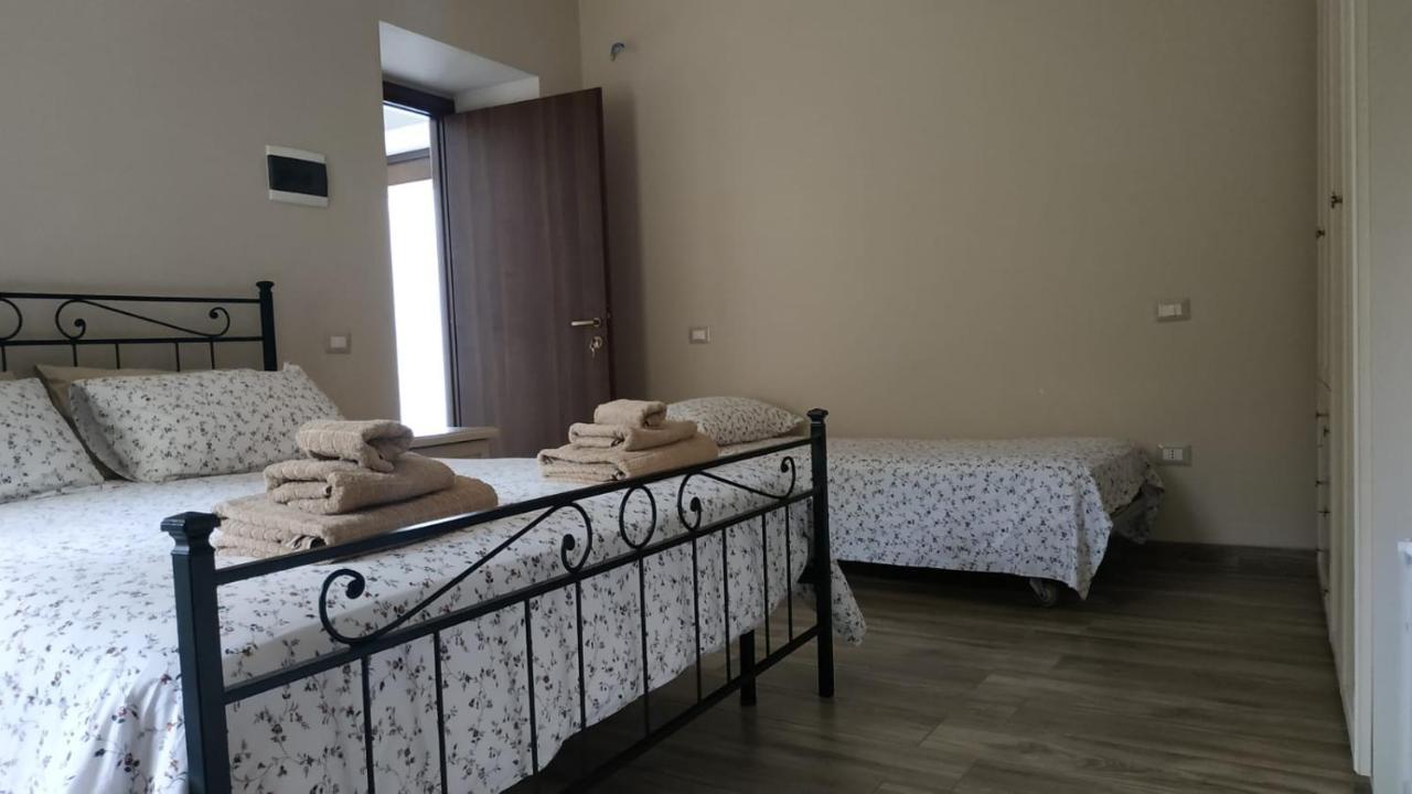 "Il Casaletto" Agriturismo Moderno, Vista Panoramica E Cibo Spettacolare- Scurcola Marsicana Buitenkant foto